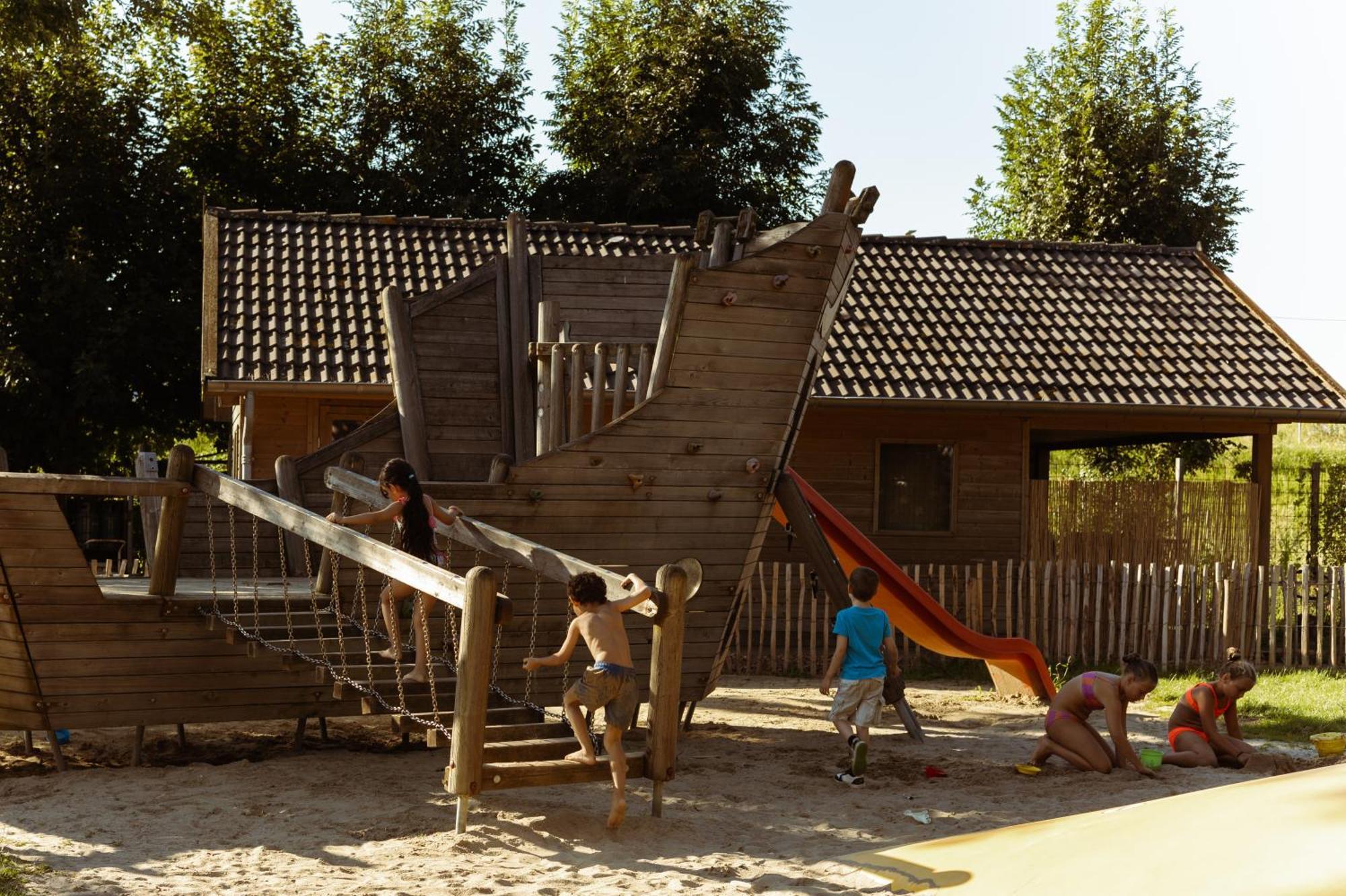 Luxury Lake Lodge Alphen (Gelderland) Exterior foto